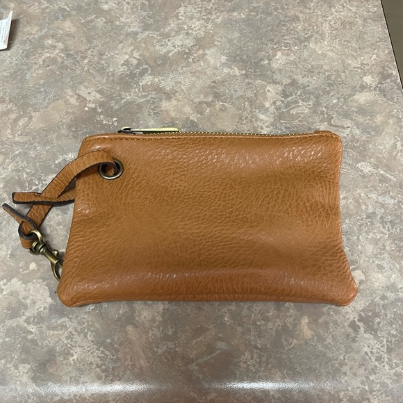 Free People wristlet Carmel/Tan - Picture 2 of 10